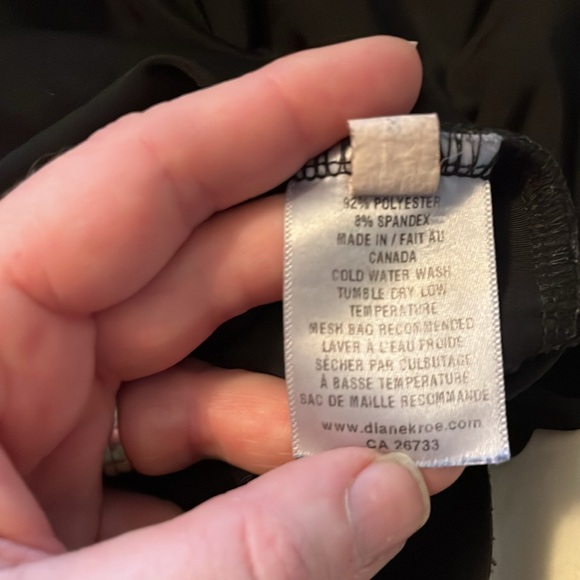 Diane Kroe cross top, size 3 (DK sizes), black - Picture 2 of 5